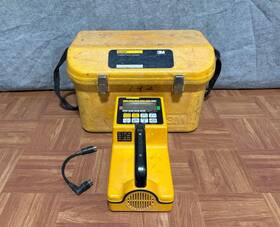 3m 2220l Power Tested / 4420l Dynatel Cable Locator And Transmitter Travel Case