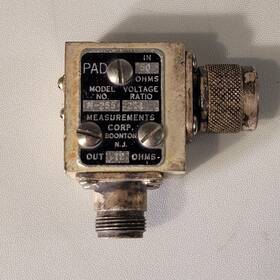 Boonton M-255 Right Angle Adapter 2 1 Voltage Ratio 50 Ohms In 72 Out