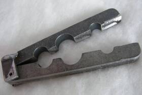 Brand Rippling Creek Trapping Supply Gen-6766 Steel Tail Stripper