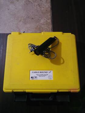 Metrotel Corp 990118 Cable And Pipe Locator With Digital Signal Processing