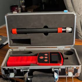 Oiiwak B0dl59ybqx Radiodetection Red Black Electronic Pipe Locator With Carrying Case