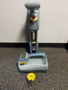 Radiodetection Rd8000pdl Cable And Pipe Locator With Tx-10 Transmitter