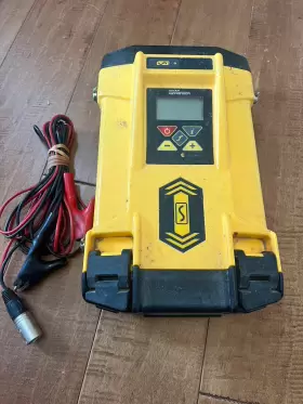 Loc-5stx Vivax Metrotech Vx205-5 Transmitter With Battery Pack And Power Cable