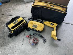 Vivax Vloc3rtk-pro Metrotech Vloc3 Rtk-pro Cable And Pipe Locator Loc3 10tx Transmitter