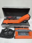 Metrotech 9890XT Cable Pipe Line Locator Transmitter 4820 Clamp 6EN2 Case Used. Price: $499.00.